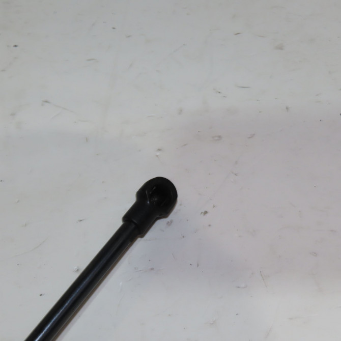 Verin droit coffre arrière occasion  Jaguar X-TYPE I (X400) 2.0 d (2003-2009) 4 portes   C2S1687  3