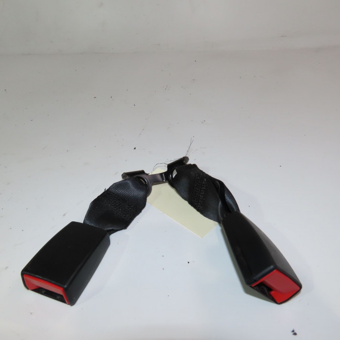 Ancrage ceinture arrière gauche occasion  Citroën DS3 (SA_) 1.6 hdi 90 (2009-2015) 3 portes   8976F3  2