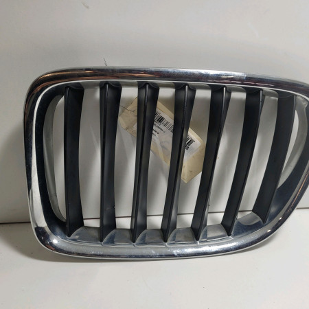 Grille calandre g occasion  Bmw X1 (E84) Xdrive 18 d (2009-2015)   51112993307 