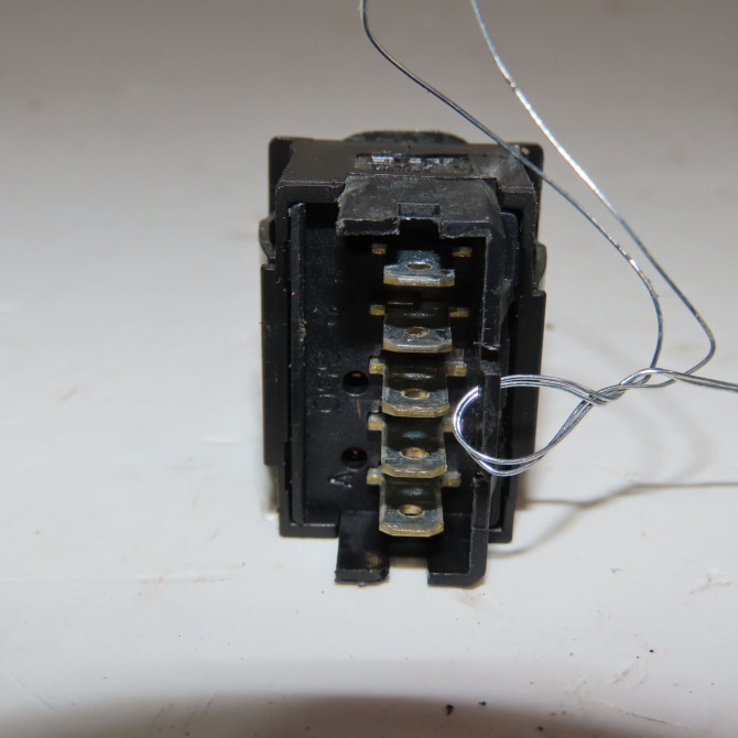 Commande lève-glace porte avant droite occasion  Citroën XSARA (N1) 1.4 i (1997-2005)   6552Z7  2