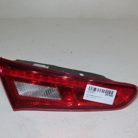 Feu arrière interieur gauche occasion  Alfa romeo GIULIETTA (940_) 1.6 jtdm (940fyb11, 940fyb1a, 940fyf11, 940fyf1a) (2015-2020)   50531133 