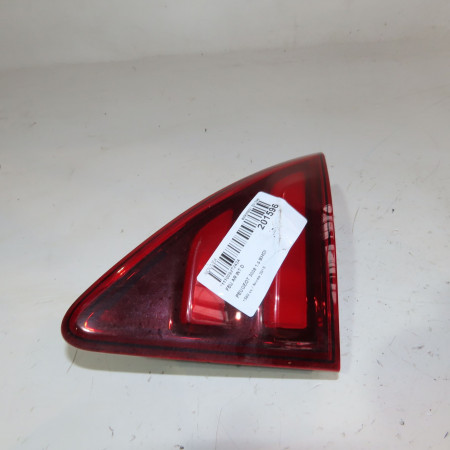 Feu arrière intérieur droit occasion  Peugeot 3008 Monospace (0U_) 1.6 bluehdi 120 (2014-2016)   9805511280 