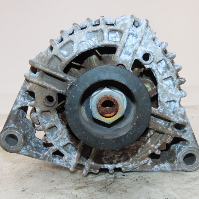 Alternateur occasion  Opel CORSA D (S07) 1.0 (l08, l68) (2009-2014) 3 portes   93190139  1