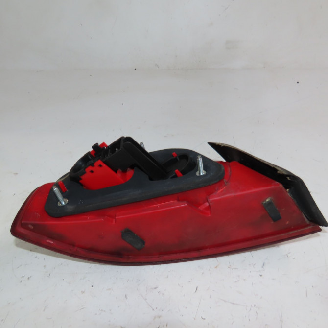 Feu arrière droit occasion  Alfa romeo 159 (939_) 1.9 jtdm 8v (939axe1b) (2005-2011)   50504818  4