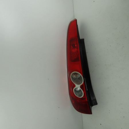 Feu arrière gauche occasion  Ford FIESTA V (JH_, JD_) 1.4 tdci (2001-2008) 5 portes   1437626 