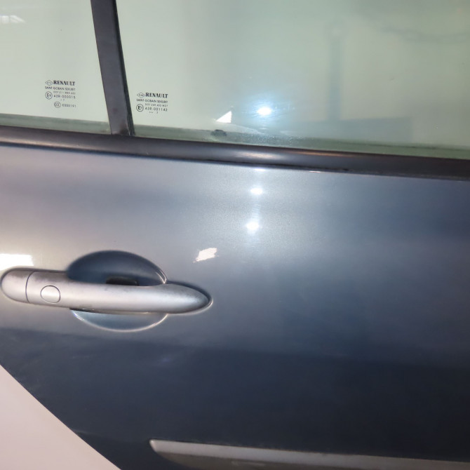 Porte arrière droite occasion  Renault MEGANE II Break (KM0/1_) 1.5 dci (km16, km1e) (2005-2008)   7751475037  3