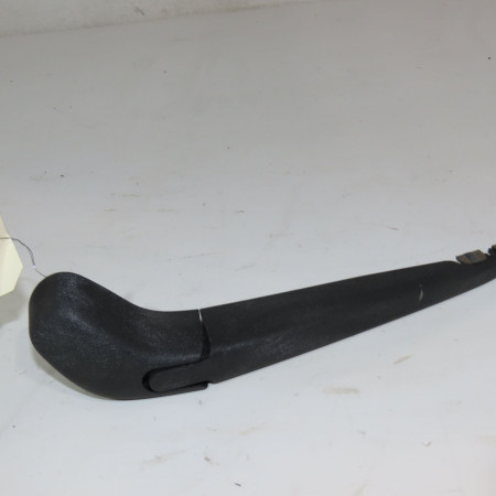 Bras essuie-glace arrière occasion  Volvo V50 (545) 2.0 d (2004-2010)   30753273 