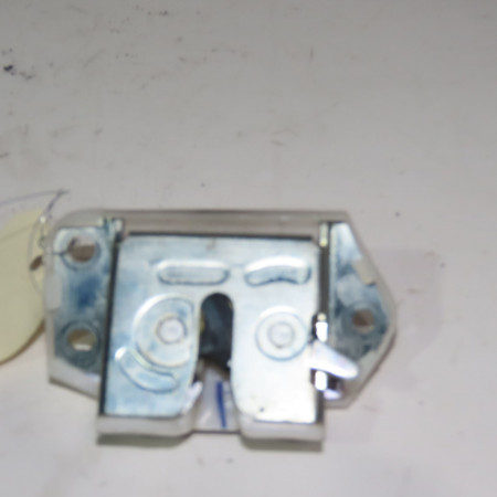 Serrure hayon occasion  Suzuki ALTO K10 1.0 (2012-2014)   82510M68K00000 