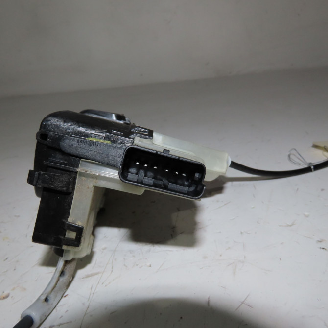 Serrure porte avg occasion  Citroën C3 III (SX) 1.5 bluehdi 100 (sxyhyp, sxyhtu) (2018)   9812398180  2