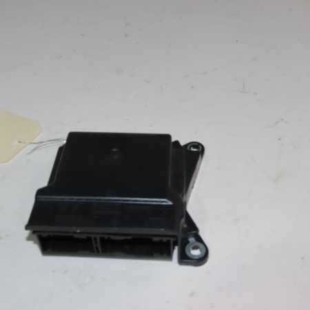 Boitier pyrotechnique occasion  Citroën C3 II (SC_) 1.2 vti 82 (2012-2016) 5 portes   9803832380 