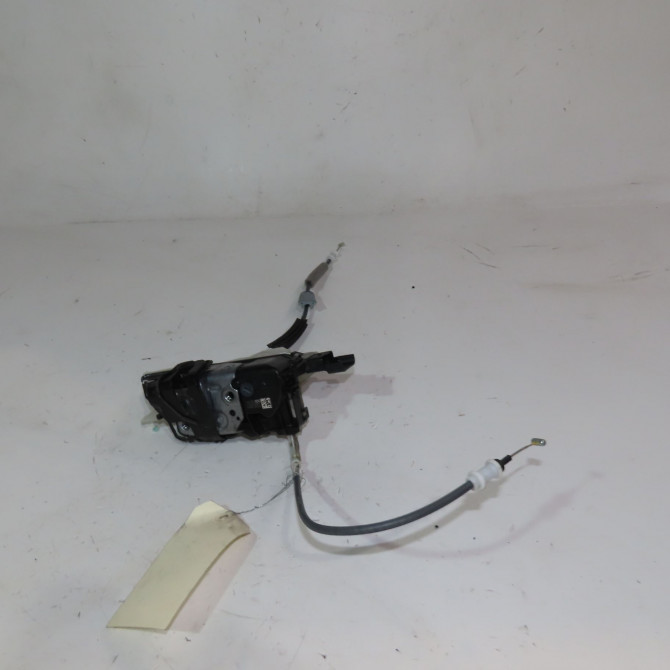 Serrure porte avg occasion  Peugeot 208 II (UB_, UP_, UW_, UJ_) 1.2 puretech 75 (2019)   9844412280  3