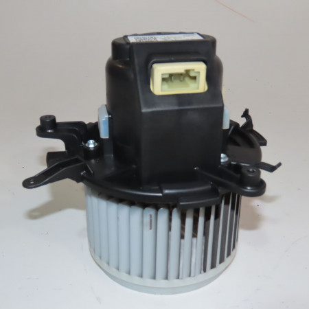 Moteur ventilateur chauffage occasion  Citroën BERLINGO (ER_, EC_) 1.5 bluehdi 130 (ecyhzj, ecyhzr) (2018)   9849717380 