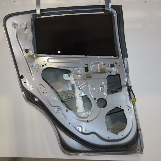 Porte arrière gauche occasion  CHEVROLET AVEO II   96893536  3