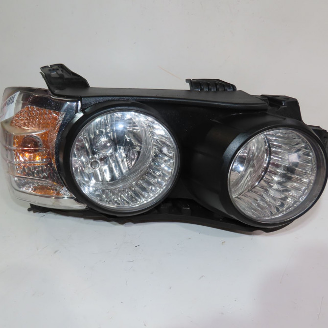 Phare droit occasion  Chevrolet AVEO 3/5 portes (T300) 1.2 (2011)   96831062  1