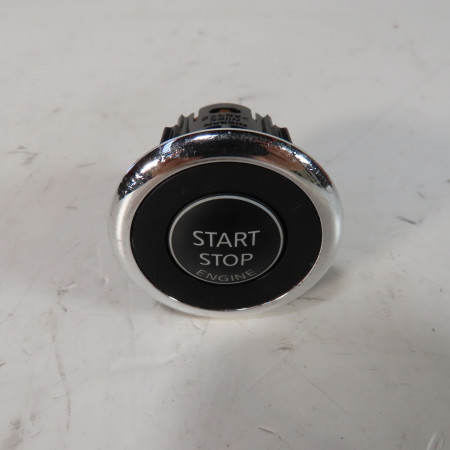  occasion  Nissan QASHQAI II SUV (J11, J11_) 1.6 dci (2013)   251534EA0A 