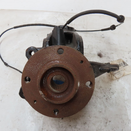 Moyeu avg occasion  Opel CROSSLAND X / CROSSLAND (P17, P2QO) 1.6 turbo d (75) (2017)   3557914 