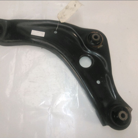 Triangle inf avg occasion  Renault KADJAR (HA_, HL_) 1.5 blue dci 115 (2018)   545014EA0B 