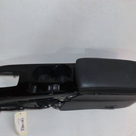 Console occasion  Peugeot 2008 II (UD_, US_, UY_, UK_) 1.5 bluehdi 130 (2019)   98233772ZD 
