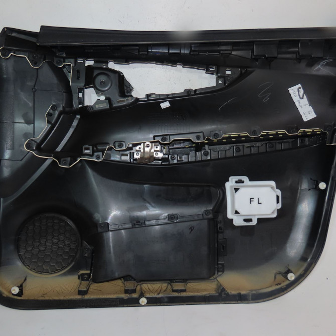 Garniture porte avg occasion  Nissan QASHQAI II SUV (J11, J11_) 1.6 dci (2013)   809014EA8B  2