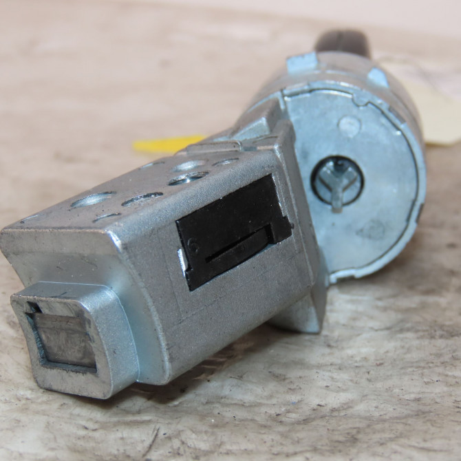 Antivol de direction occasion  Peugeot 307 (3A/C) 1.4 16v (2003-2007)   4162X4  3