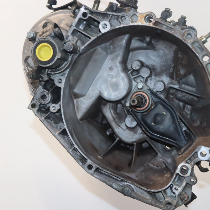 Boîte à vitesse mecanique occasion  Peugeot 206 3/5 portes (2A/C) 2.0 hdi 90 (1999-2009) 5 portes   20DP04  1