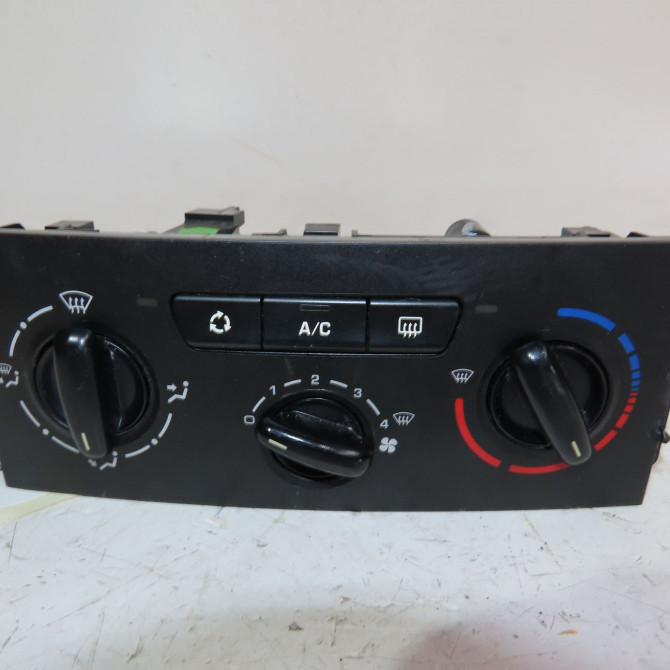 Commande de chauffage occasion  Peugeot 207/207+ (WA_, WC_) 1.6 hdi (2006-2013) 5 portes   6451TL  1