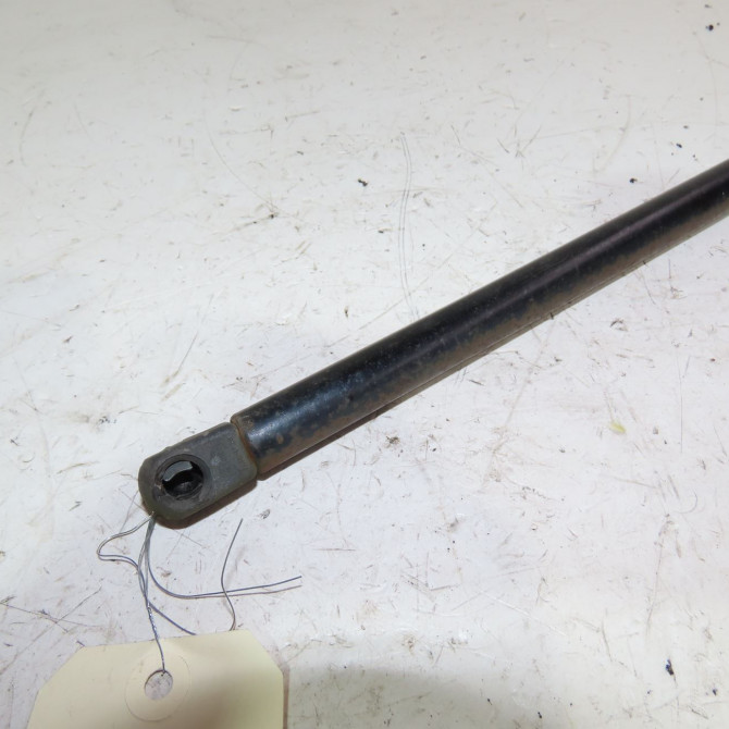 Verin droit hayon occasion  Daewoo MATIZ (M100, M150) 1.0 (2003)   96563503  3