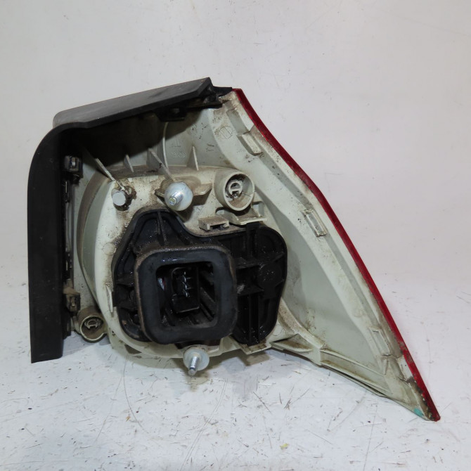 Feu arrière gauche occasion  Volkswagen vw GOLF V (1K1) 1.9 tdi (2003-2008) 5 portes   1K6945095T  3