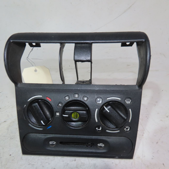 Commande de chauffage occasion  Opel CORSA B (S93) 1.7 d (f08, f68, m68) (1996-2000)   9198555  1