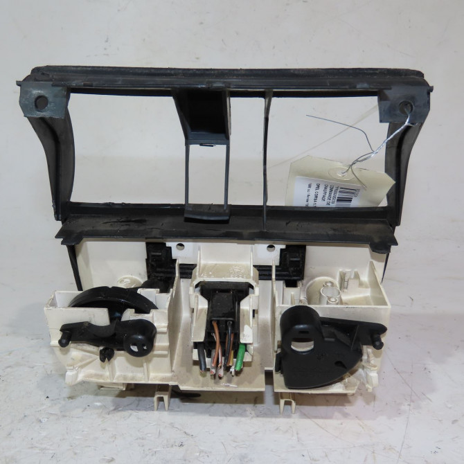 Commande de chauffage occasion  Opel CORSA B (S93) 1.7 d (f08, f68, m68) (1996-2000)   9198555  3