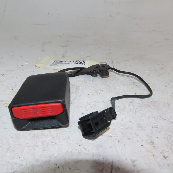 Ancrage ceinture arrière gauche occasion  Citroën C4 GRAND PICASSO II (DA_, DE_) 1.6 hdi / bluehdi 115 (2013)   98001483XT  1