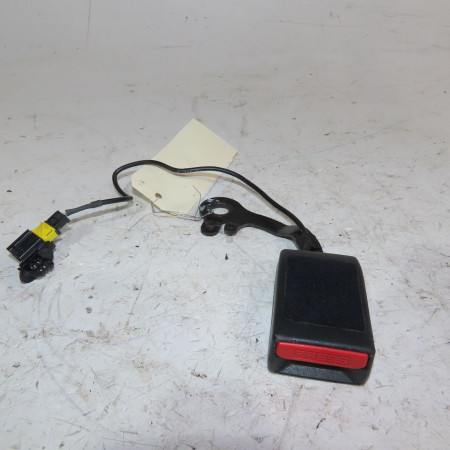 Ancrage ceinture arrière droit occasion  Citroën C4 GRAND PICASSO II (DA_, DE_) 1.6 hdi / bluehdi 115 (2013)   98001481XT 