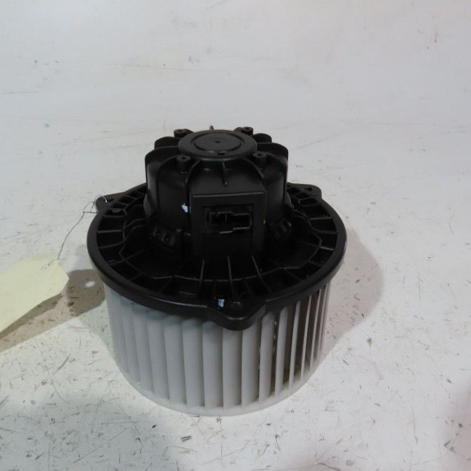 Moteur ventilateur chauffage occasion  Hyundai TUCSON (TL, TLE) 1.7 crdi (2015-2020)   97113D7000  1