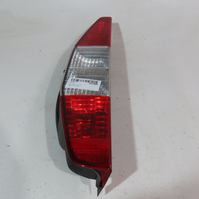 Feu arrière gauche occasion  Fiat DOBLO Camionnette/Monospace (223_) 1.3 jtd 16v (2004-2006)   51735979  1