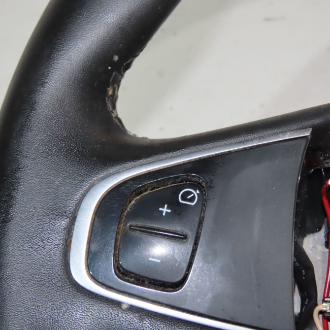 Volant de direction occasion  Renault CAPTUR I (J5_, H5_) 1.5 dci 90 (2013) 5 portes   484005241R  3