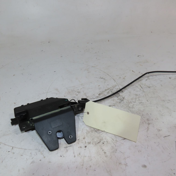 Serrure coffre arrière occasion  Bmw 3 (E90) 320 d (2004-2011)   51247840617  1