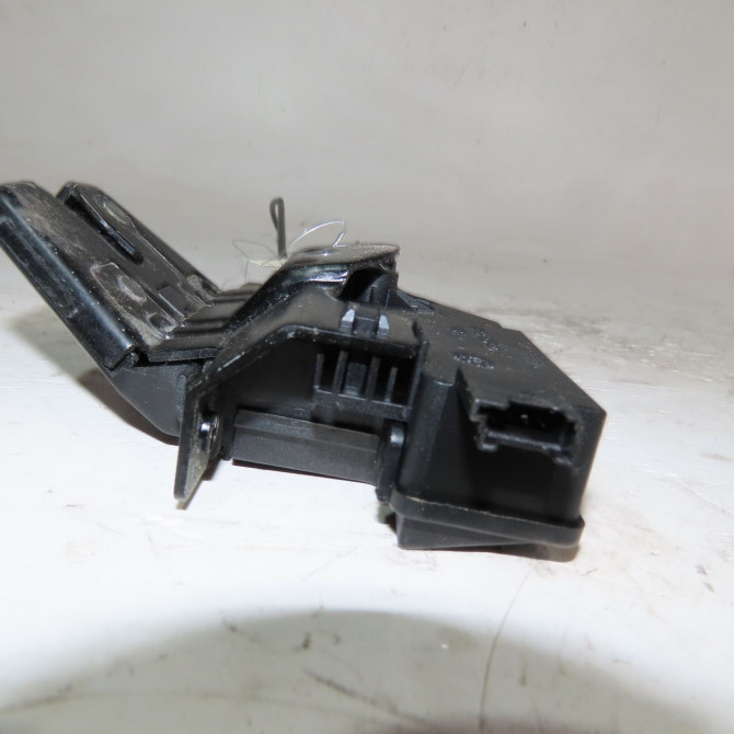 Serrure coffre arrière occasion  Bmw 3 (E90) 320 d (2004-2011)   51247840617  3