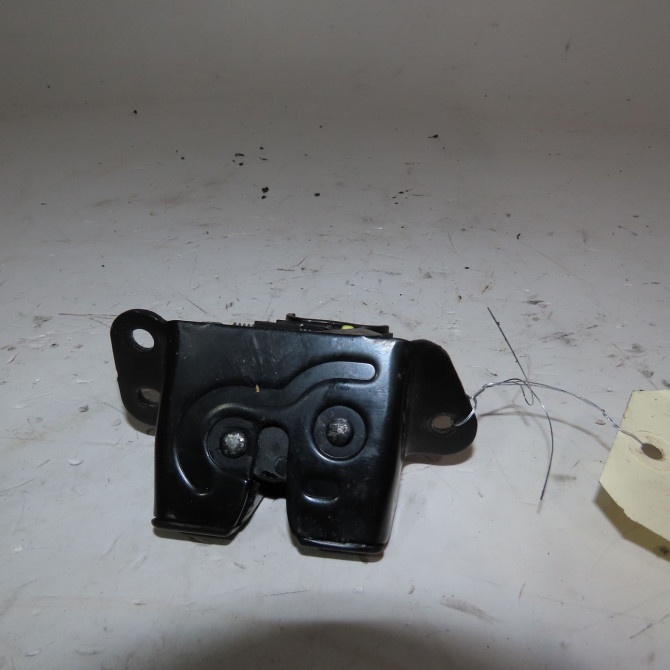 Serrure hayon occasion  Hyundai I10 I (PA) 1.2 (2011-2013)   812300X010  1