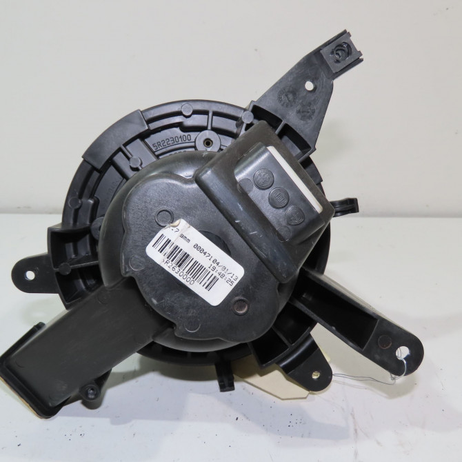 Moteur ventilateur chauffage occasion  Fiat 500L (351_, 352_) 1.4 (199lyb1b) (2012)   77366898  3