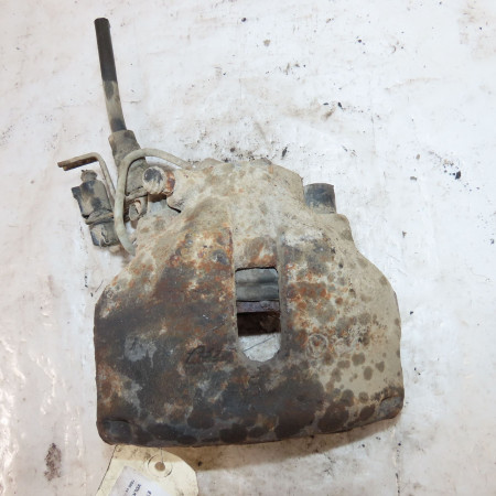 Etrier de frein avant gauche occasion  Volkswagen vw PASSAT B5.5 (3B3) 1.9 tdi (2000-2005)   8E0615123A 