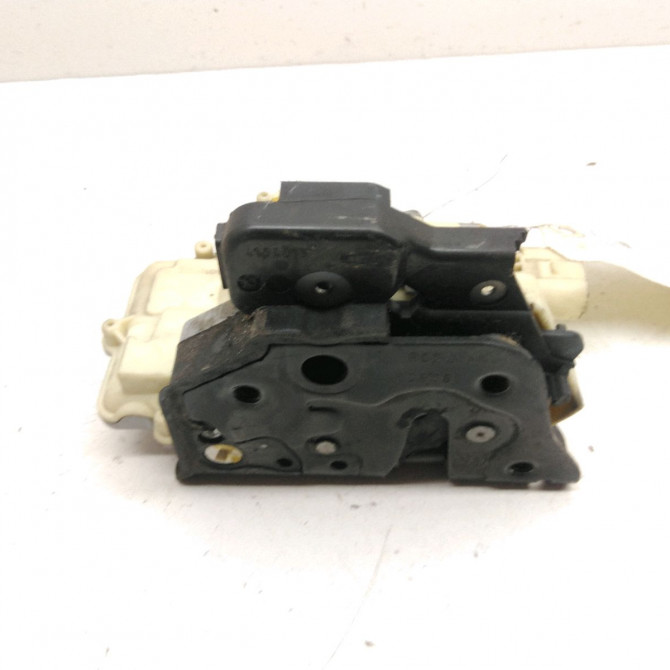 Serrure porte avd occasion  Audi A3 (8P1) 1.9 tdi (2003-2010) 3 portes   4F1837016  2