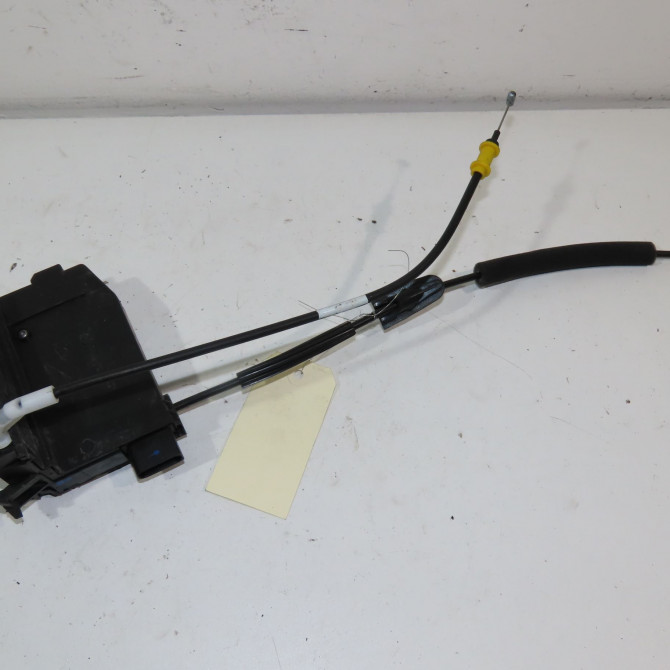 Serrure porte ard occasion  Peugeot 308 II (LB_, LP_, LW_, LH_, L3_) 1.2 thp 110 (2013-2021)   9810309880  1