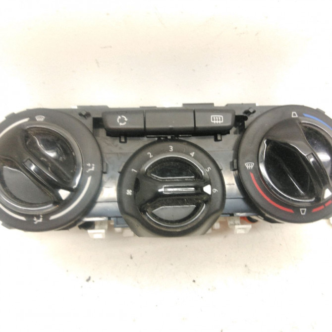 Commande de chauffage occasion  Peugeot 208 I (CA_, CC_) 1.4 hdi (2012) 3 portes   9672248680  2