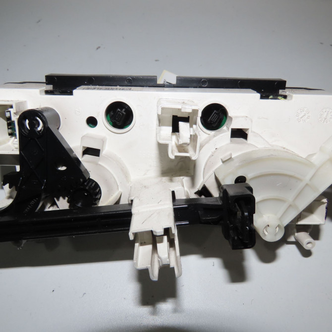 Commande de chauffage occasion  Citroën C3 PICASSO (SH_) 1.6 hdi (2009) 5 portes   6452N0  3