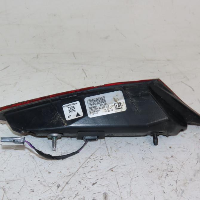 Feu arrière intérieur droit occasion  Opel INSIGNIA A (G09) 1.6 cdti (68) (2015-2017)   39024221  3