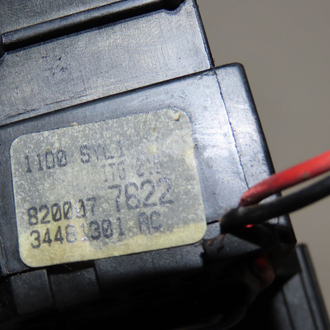 Commande eclairage occasion  Renault KANGOO Express (FC0/1_) 1.9 d (fc0j) (1999-2003)   7701053057  2