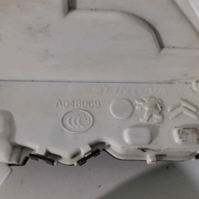 Serrure porte avg occasion  Citroën DS3 (SA_) 1.6 hdi 115 (2012-2015)   9800625280  2