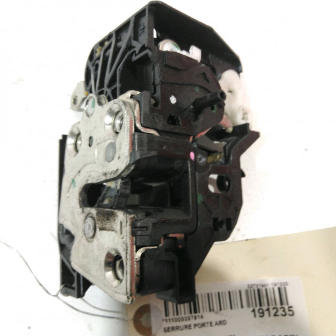 Serrure porte ard occasion  Dacia SANDERO II 1.2 (2012)   825028727R  1