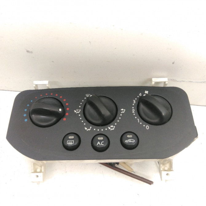 Commande de chauffage occasion  Renault CLIO II (BB_, CB_) 1.4 16v (b/cb0p, bb13) (2000-2008) 5 portes   7701051263  1
