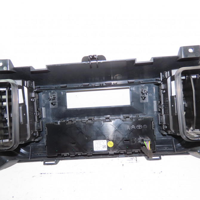 Commande autoradio occasion  Citroën JUMPY Camionnette (V_) 1.6 bluehdi 95 (2016)   98120819ZD  3